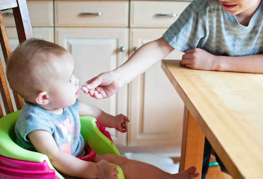 Essen für den Schlaf der Kleinkindern - Happy Baby Schlaf